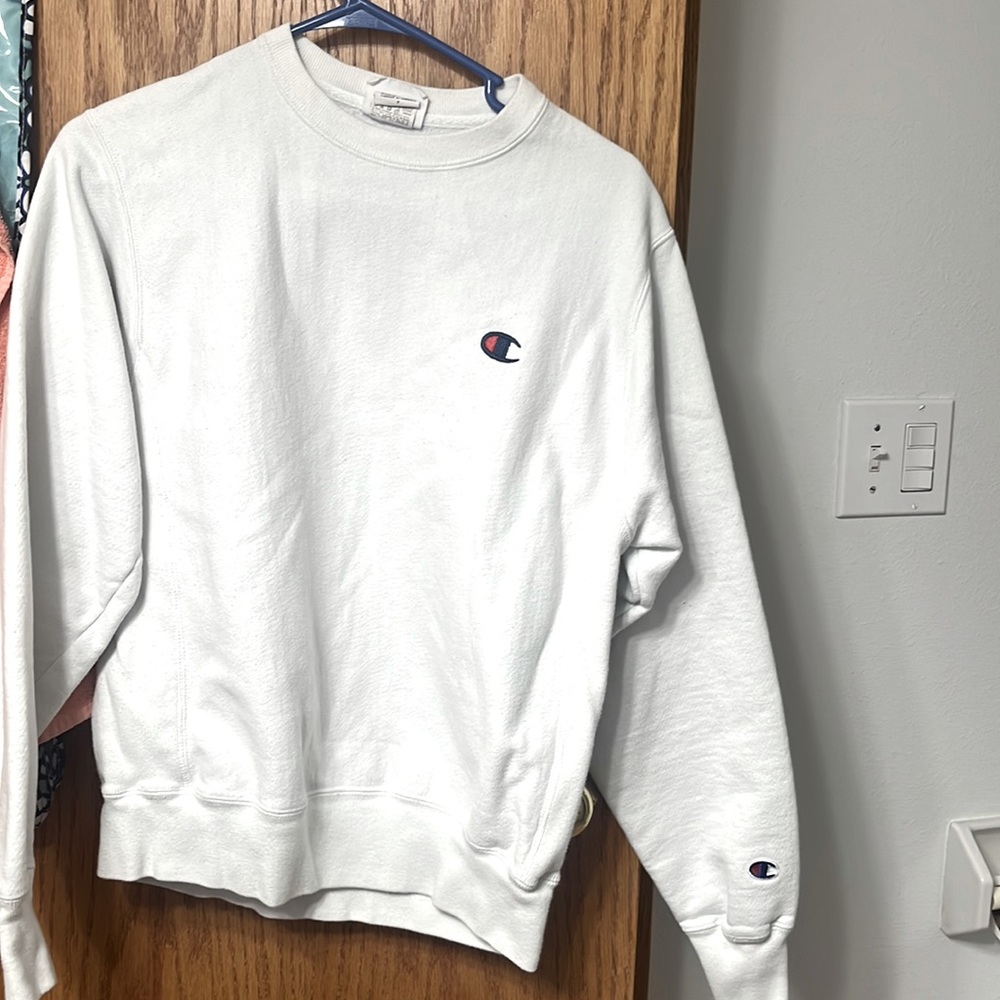 Women’s White Champion Crewneck